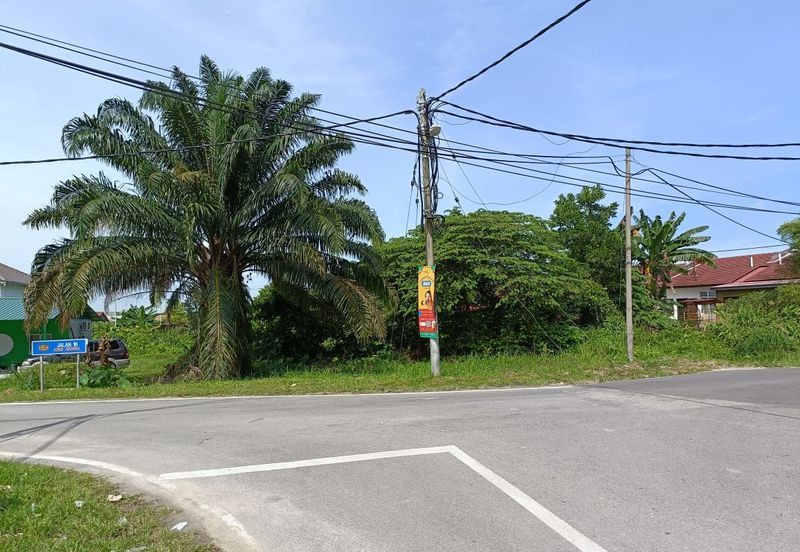 [ INFRA READY + TEPI JALAN ] Banglo Lot di Labu Lanjut 