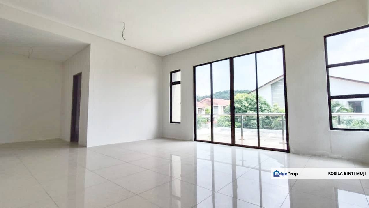 [ FREEHOLD ]  2 Sty Semi D at Bandar Bukit Citra Nilai, Negeri Sembilan, Negeri Sembilan, Nilai