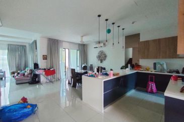 Lepironia Gardens, Setia Eco Glades