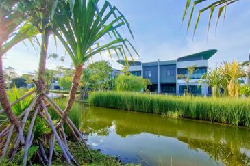 Lepironia Gardens, Setia Eco Glades