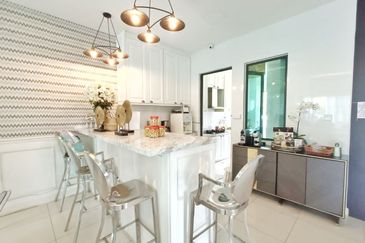 Lepironia Gardens, Setia Eco Glades