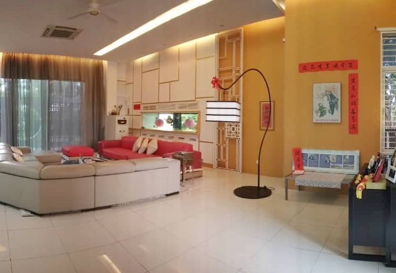 Perdana Lakeview East