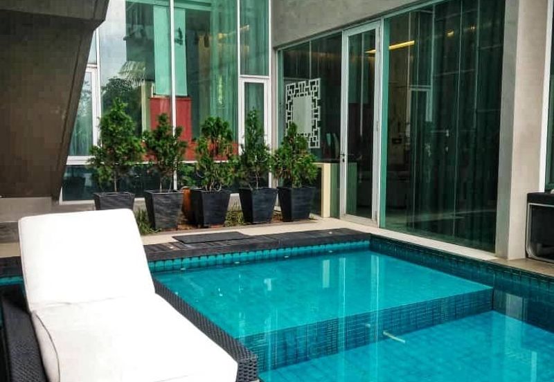 Perdana Lakeview East