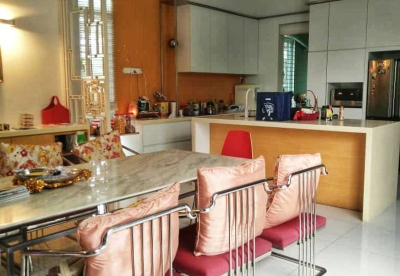 Perdana Lakeview East