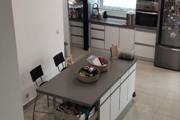 Clover Garden Residences