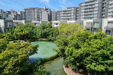 Mirage By The Lake @ Perdana Lakeview West