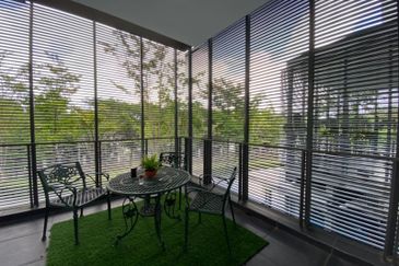 Mirage By The Lake @ Perdana Lakeview West