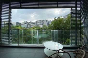 Mirage By The Lake @ Perdana Lakeview West