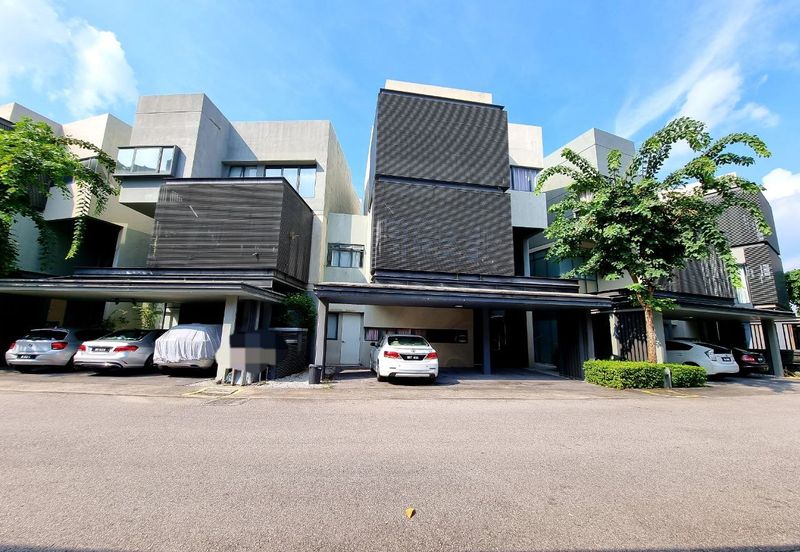 Mirage By The Lake @ Perdana Lakeview West