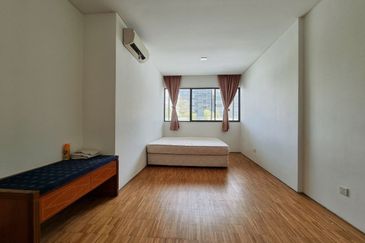 Mirage By The Lake @ Perdana Lakeview West