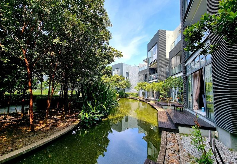 Mirage By The Lake @ Perdana Lakeview West