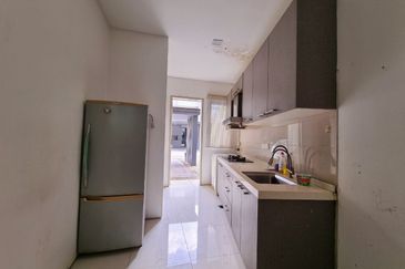 Mirage By The Lake @ Perdana Lakeview West