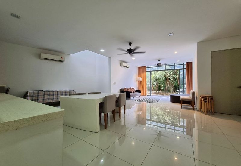 Mirage By The Lake @ Perdana Lakeview West