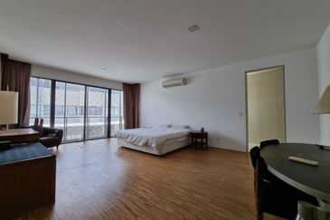 Mirage By The Lake @ Perdana Lakeview West