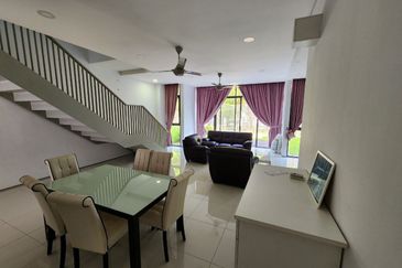 Mirage By The Lake @ Perdana Lakeview West