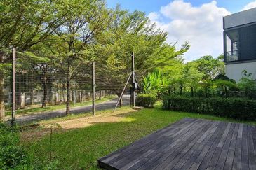 Mirage By The Lake @ Perdana Lakeview West