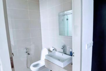 Mirage By The Lake @ Perdana Lakeview West