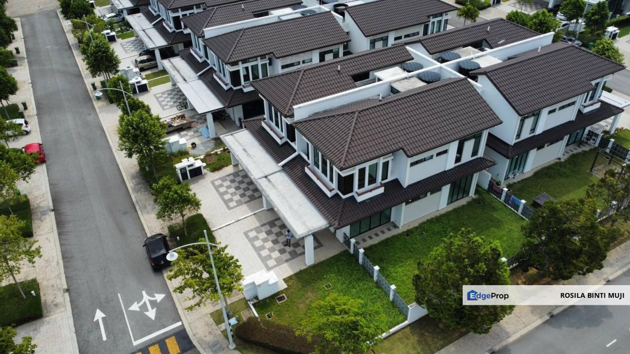 [ CORNER ] 2 Sty Semi-D Cluster Tenderfields, Eco Majestic, Semenyih, Selangor, Semenyih