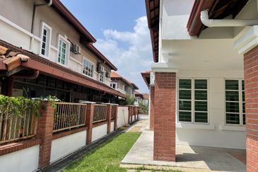 Tropicana Golf & Country Resort