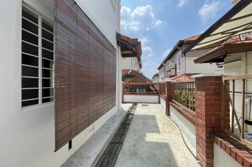 Tropicana Golf & Country Resort