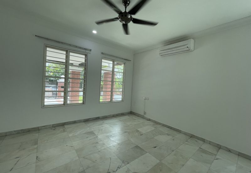 Tropicana Golf & Country Resort