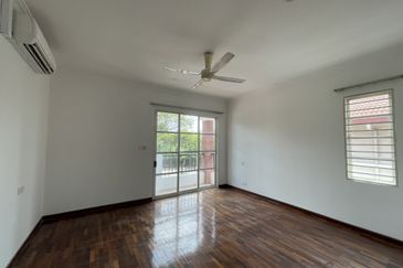 Tropicana Golf & Country Resort