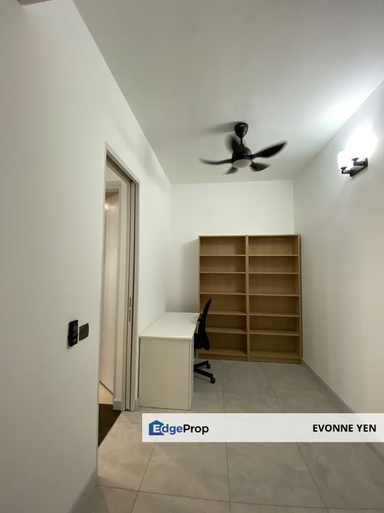 Lot 15, Subang New Modern Fully furnished unit for Sale, Selangor, Subang Jaya