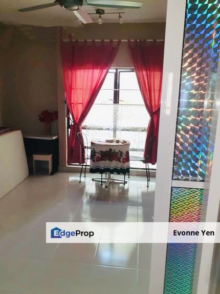 Beautiful Renovated unit for Sale at Pelangi Sentral , Selangor, Bandar Utama