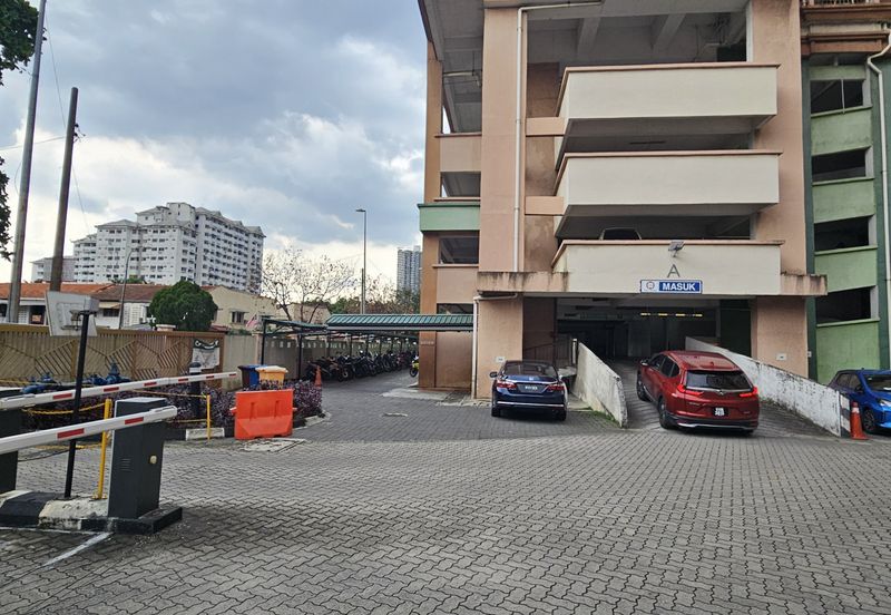 Sri Intan Apartment