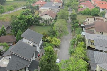 Bungaraya Kondominium, Saujana Subang