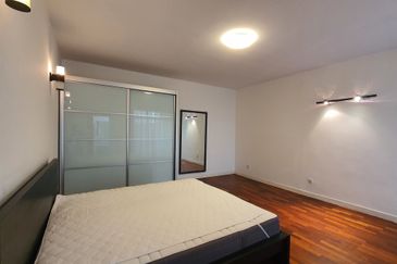 Bungaraya Kondominium, Saujana Subang