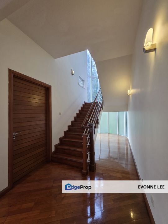 Detached house on a guarded street, Kuala Lumpur, Damansara