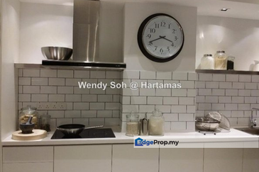 East Parc @ Menjalara