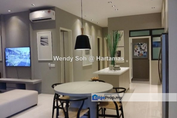 East Parc @ Menjalara