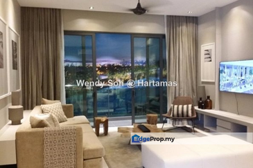 East Parc @ Menjalara