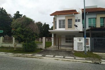 Double Storey Corner Link House @ Jalan Setia Indah 11, Setia Alam