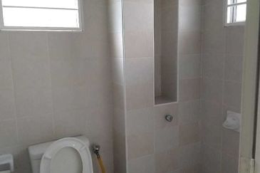 Double Storey Corner Link House @ Jalan Setia Indah 11, Setia Alam