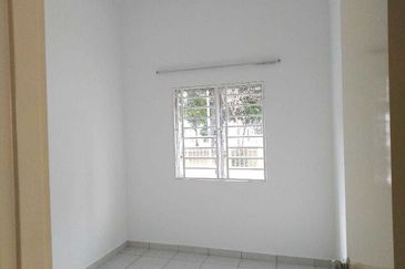 Double Storey Corner Link House @ Jalan Setia Indah 11, Setia Alam