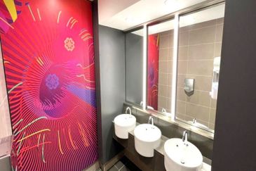 Menara HLX (formerly Menara HLA)