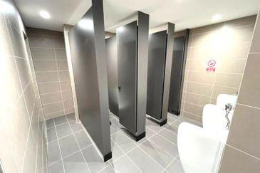 Menara HLX (formerly Menara HLA)