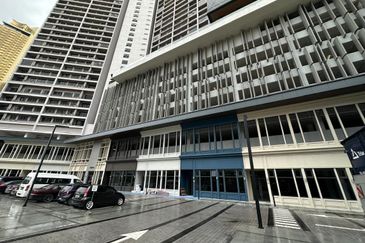 Ground Level Shoplot @ Central Park Damansara