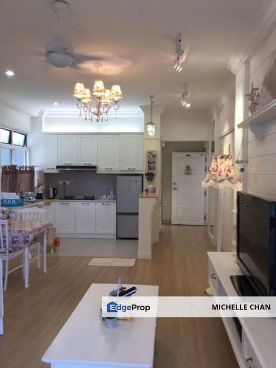 Bunga Raya Genting Highland Condominium Sale with Tenancy, Pahang, Genting Highlands