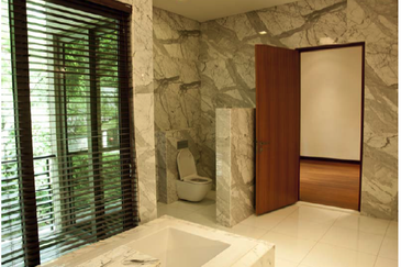 Two Double Storey Detached  Villa for Sale / Rent 