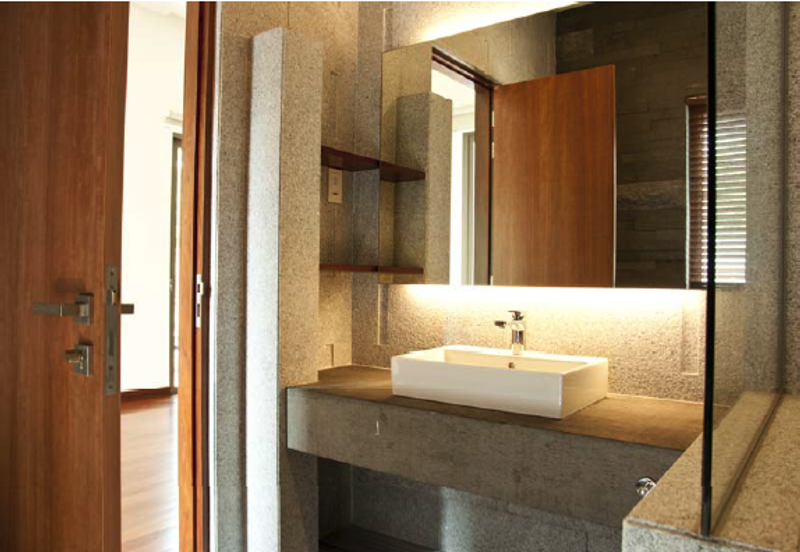 Two Double Storey Detached  Villa for Sale / Rent 