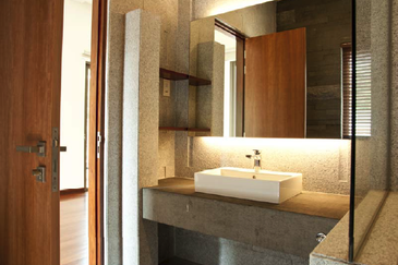 Two Double Storey Detached  Villa for Sale / Rent 