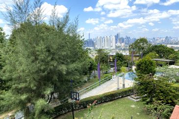 Puncak Ukay (Ukay Heights)