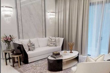 Pavilion Embassy Residence