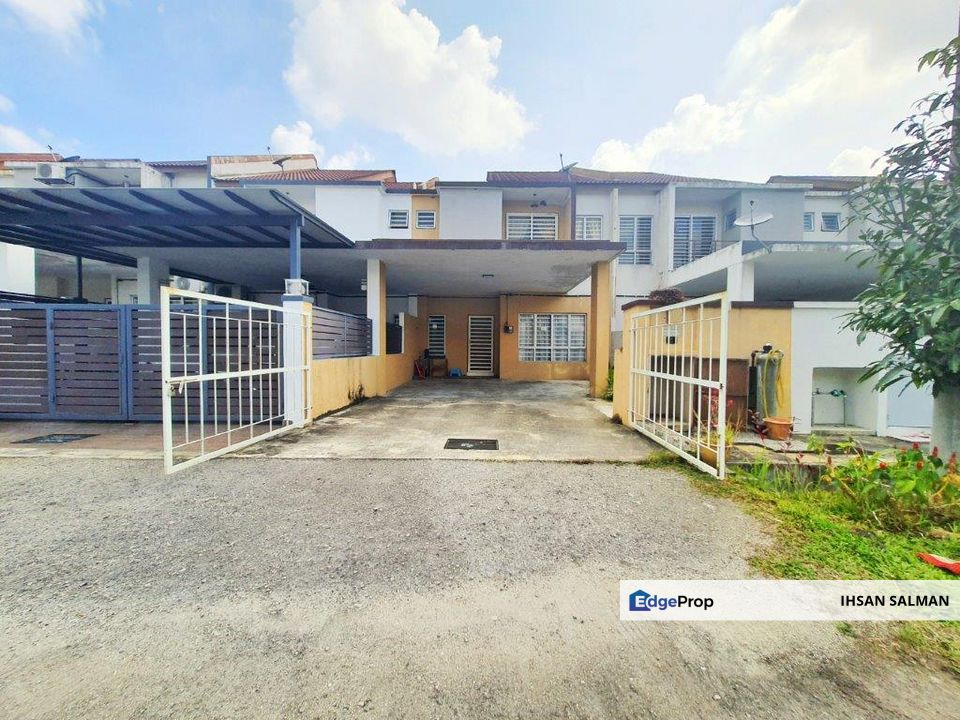 Ada Kitchen Cabinet Security 24hrs Double Storey Terrace House Alam ...