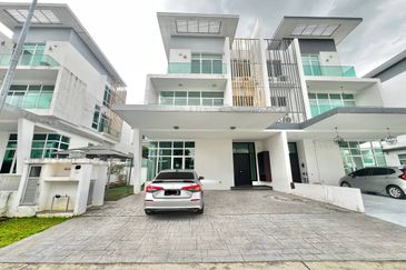 Clover Garden Residences