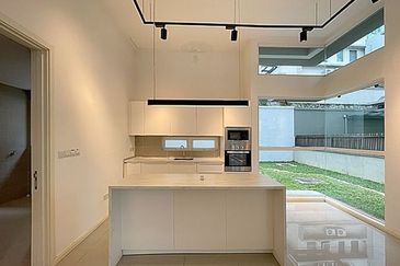 The Rafflesia @ Damansara Perdana